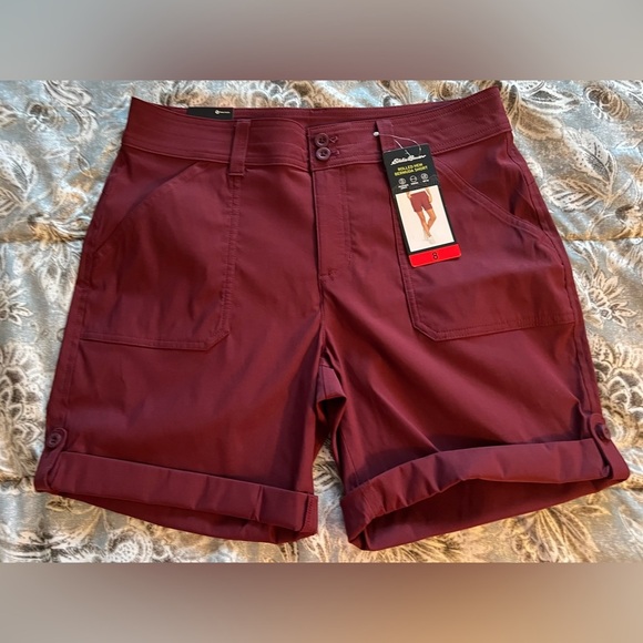 NWT Eddie Bauer Women’s Rolled Hem Lightweight Bermuda Short Size 8 Red/Burgundy - Picture 3 of 8